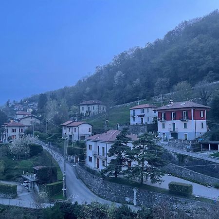 Laghi Di Como Appartamento Di Licinia E Mario Asso 外观 照片