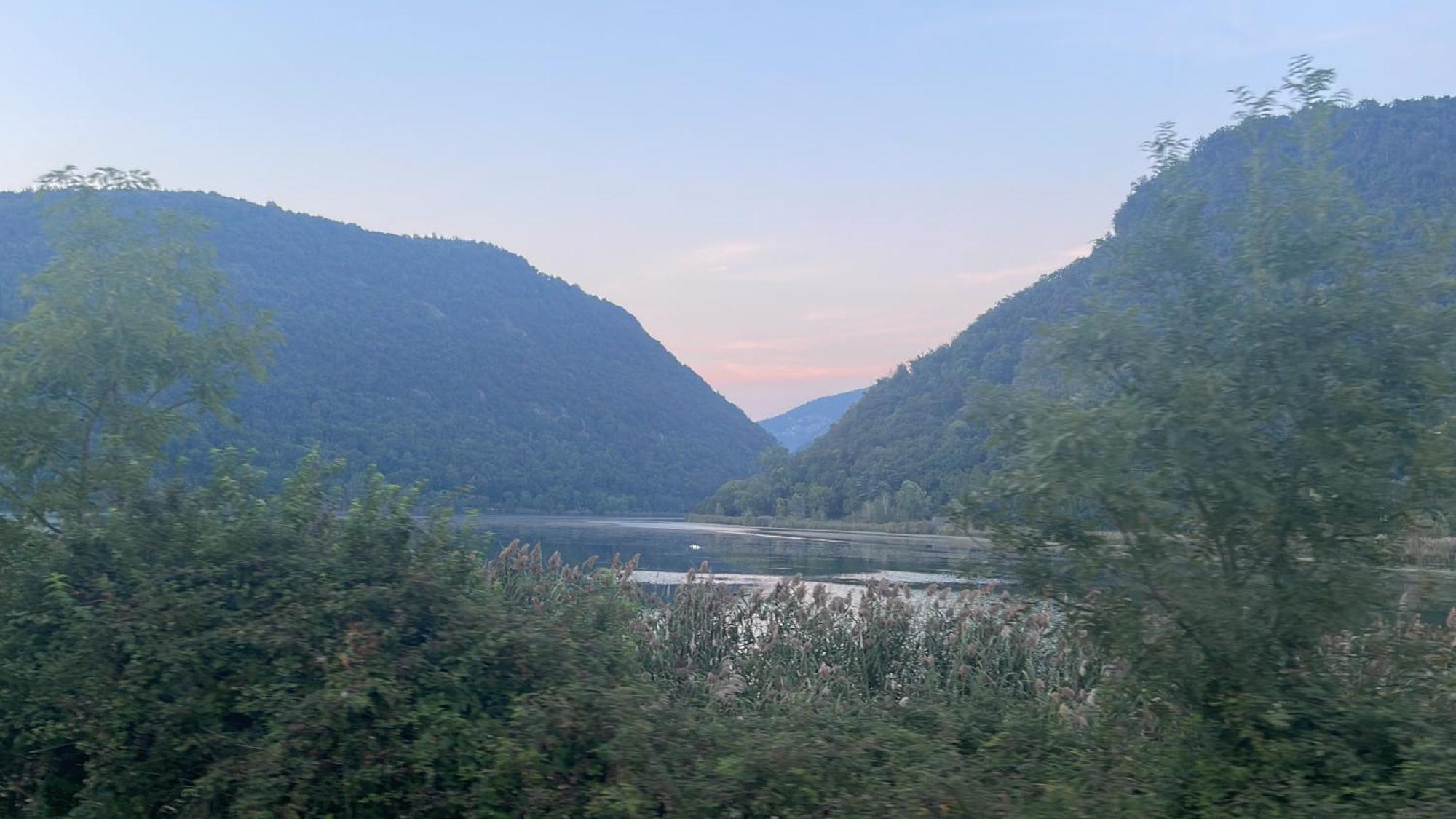 Laghi Di Como Appartamento Di Licinia E Mario Asso 外观 照片